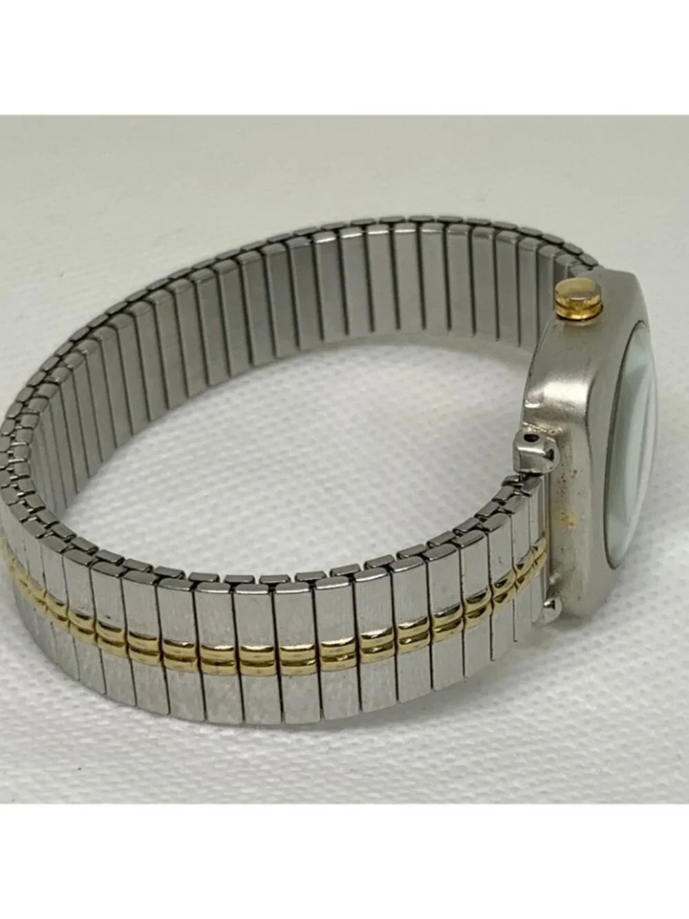 Terner women’s gold silver tone watch Swiss quartz 24mm size 6” running